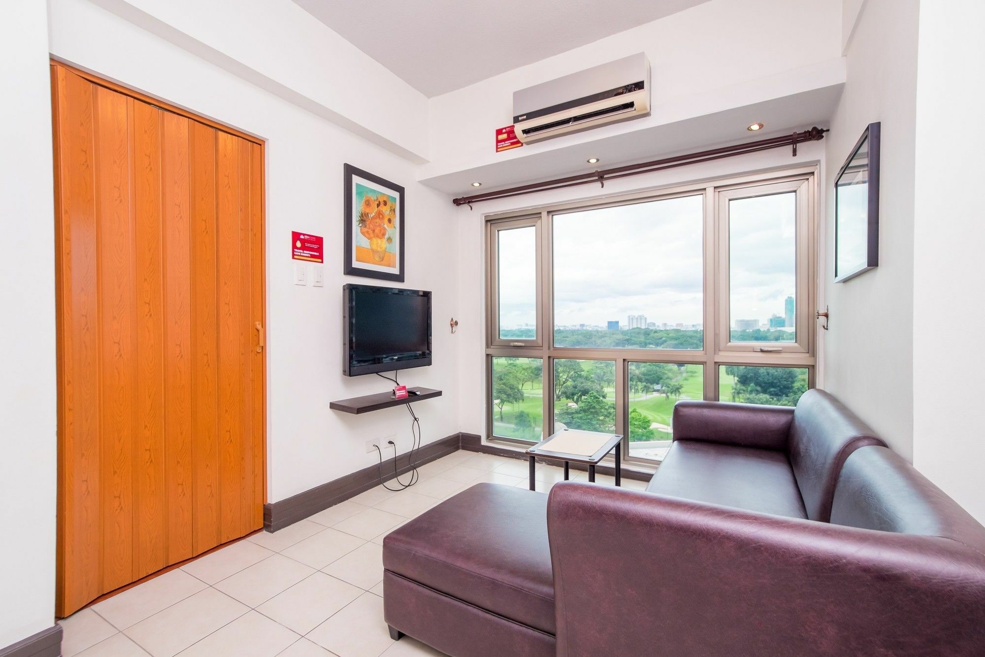 Zen Home Forbeswood Parklane Bgc Taguig Extérieur photo