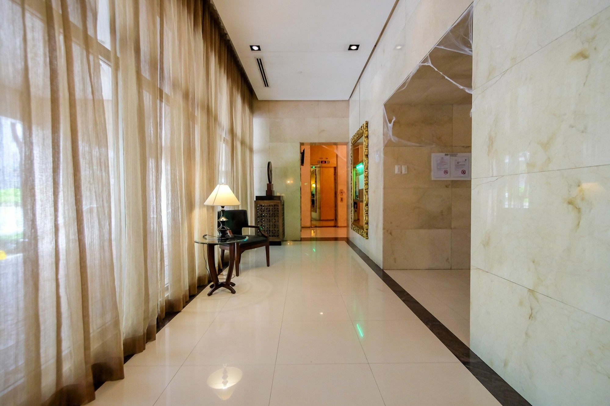 Zen Home Forbeswood Parklane Bgc Taguig Extérieur photo